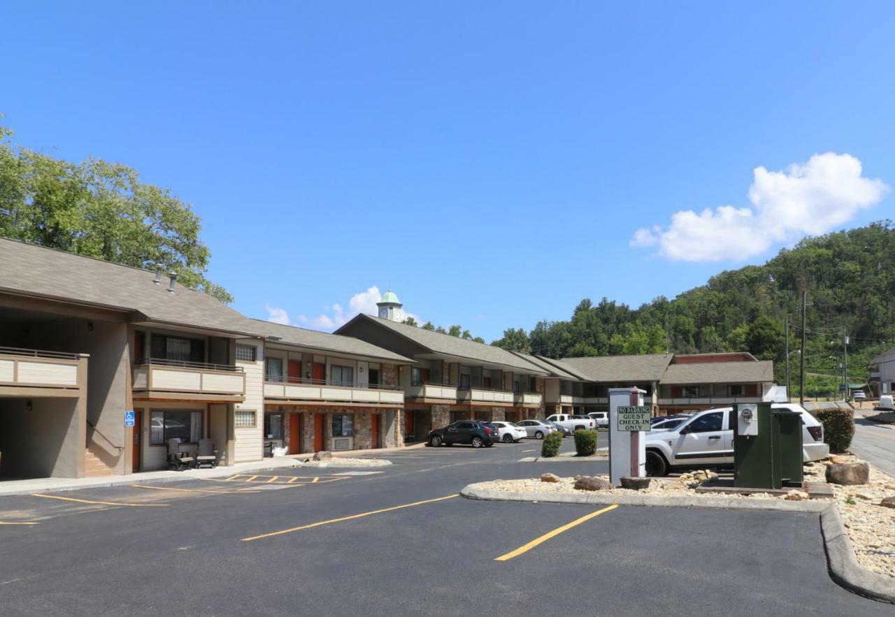 Howard Johnson By Wyndham Downtown Gatlinburg Kültér fotó